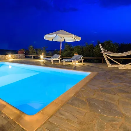 Apianes Aliki (Paros)