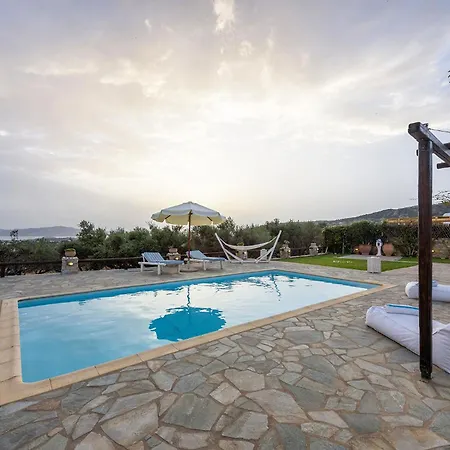 Apianes * Aliki (Paros)