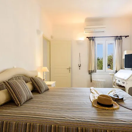 Apianes Aliki (Paros)